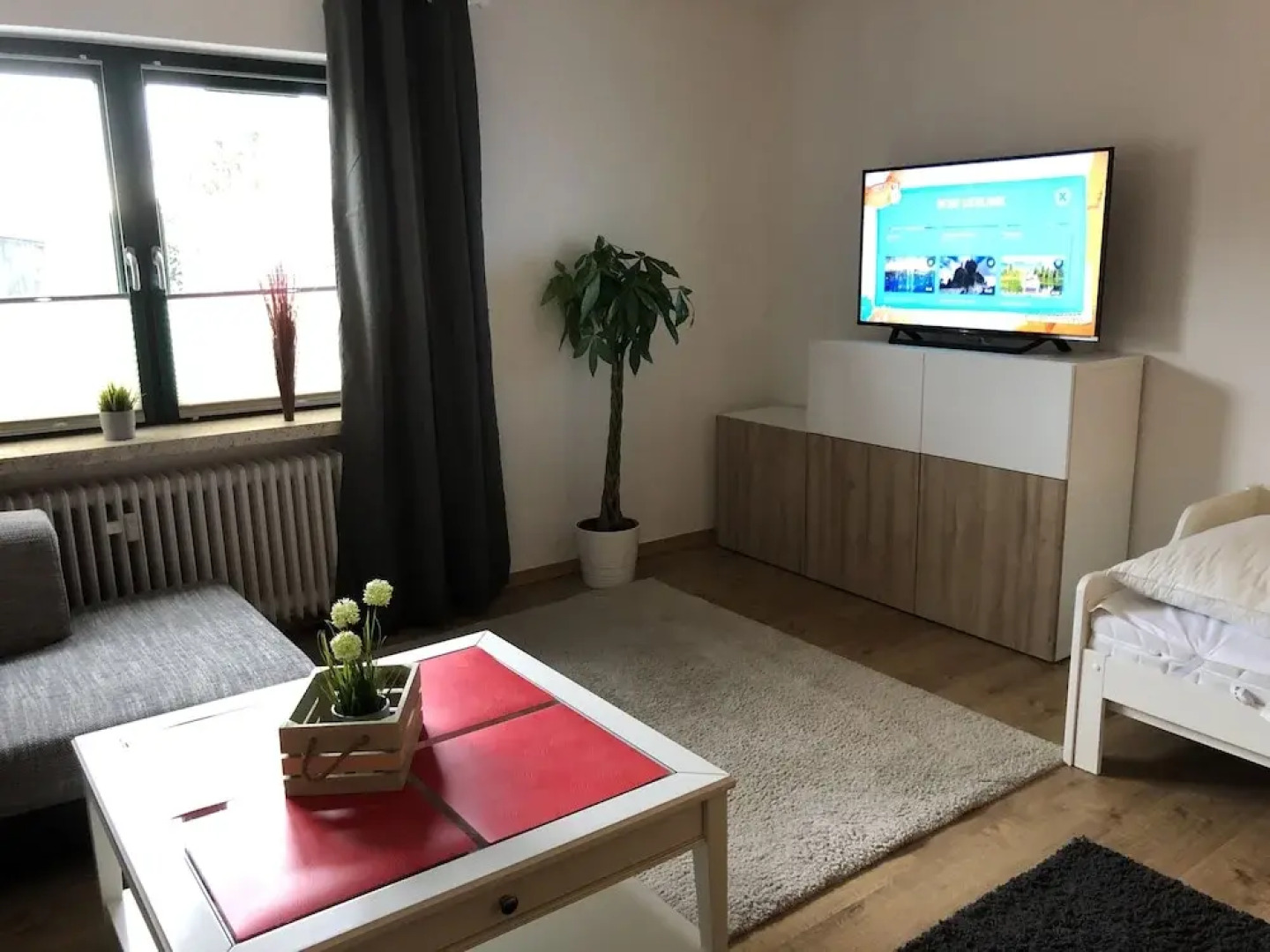 Renovated 3-room Apartment in the City Center