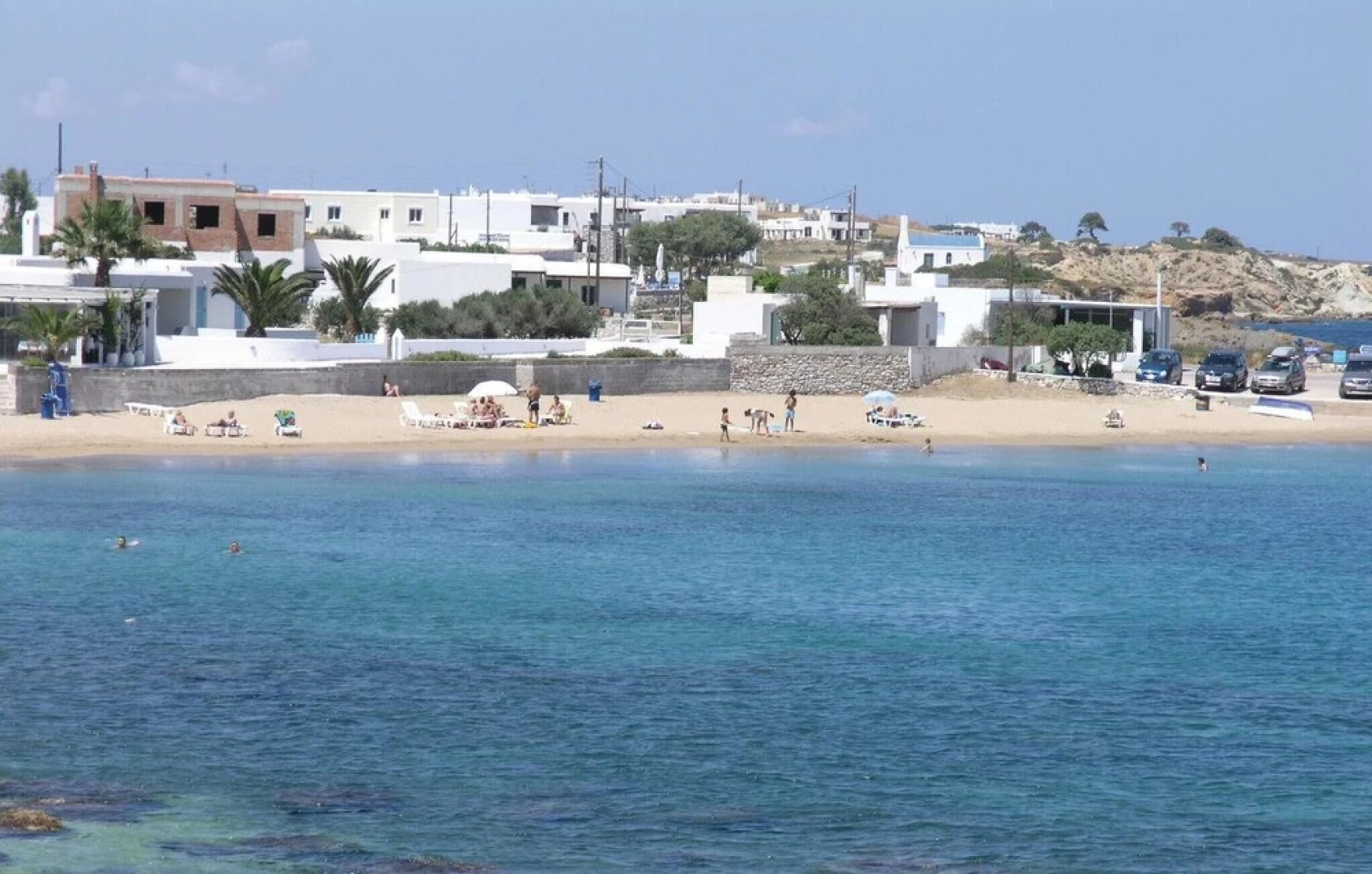 Amazing Home in Ampela, Paros With 3 Bedrooms and Wifi