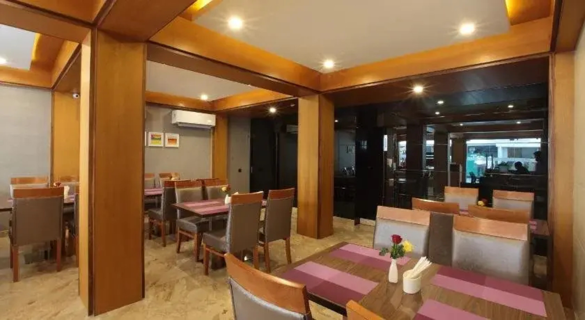 Hotel Park Residency