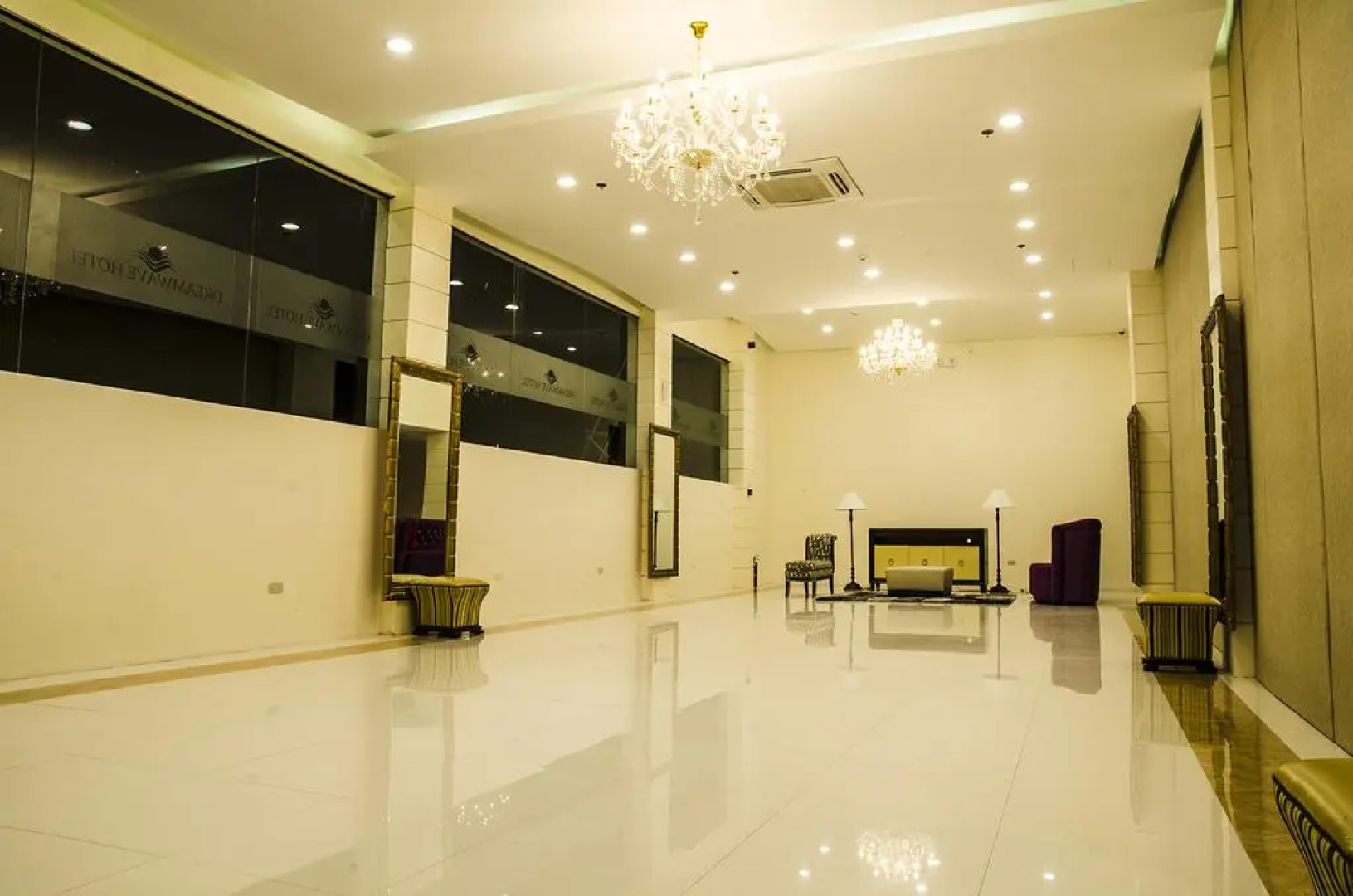 Dreamwave Hotel Roxas