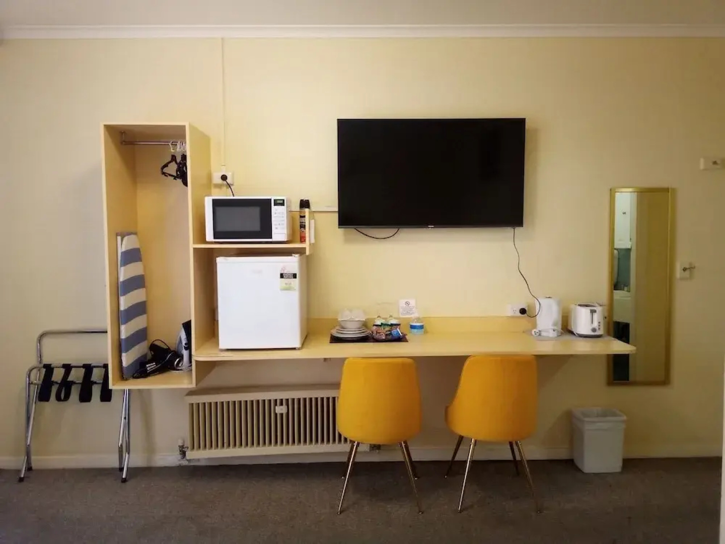 Billabong Motel