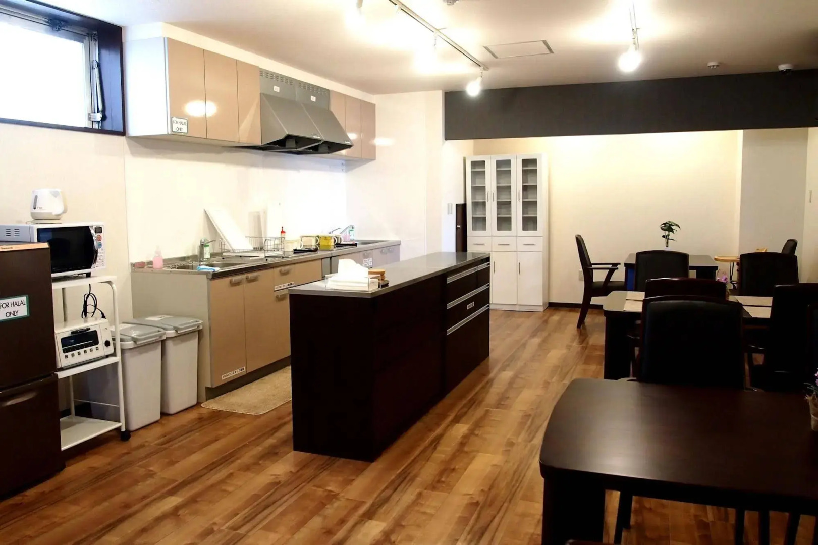 Khaosan Chitose Family Hostel