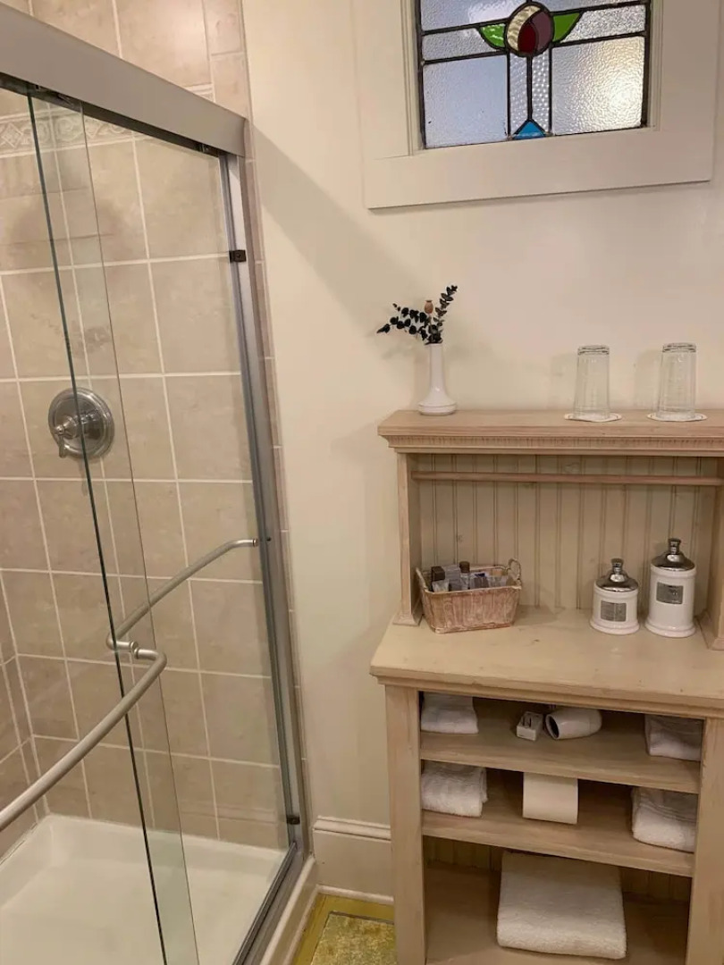 The Charlotte Hotel & Restaurant