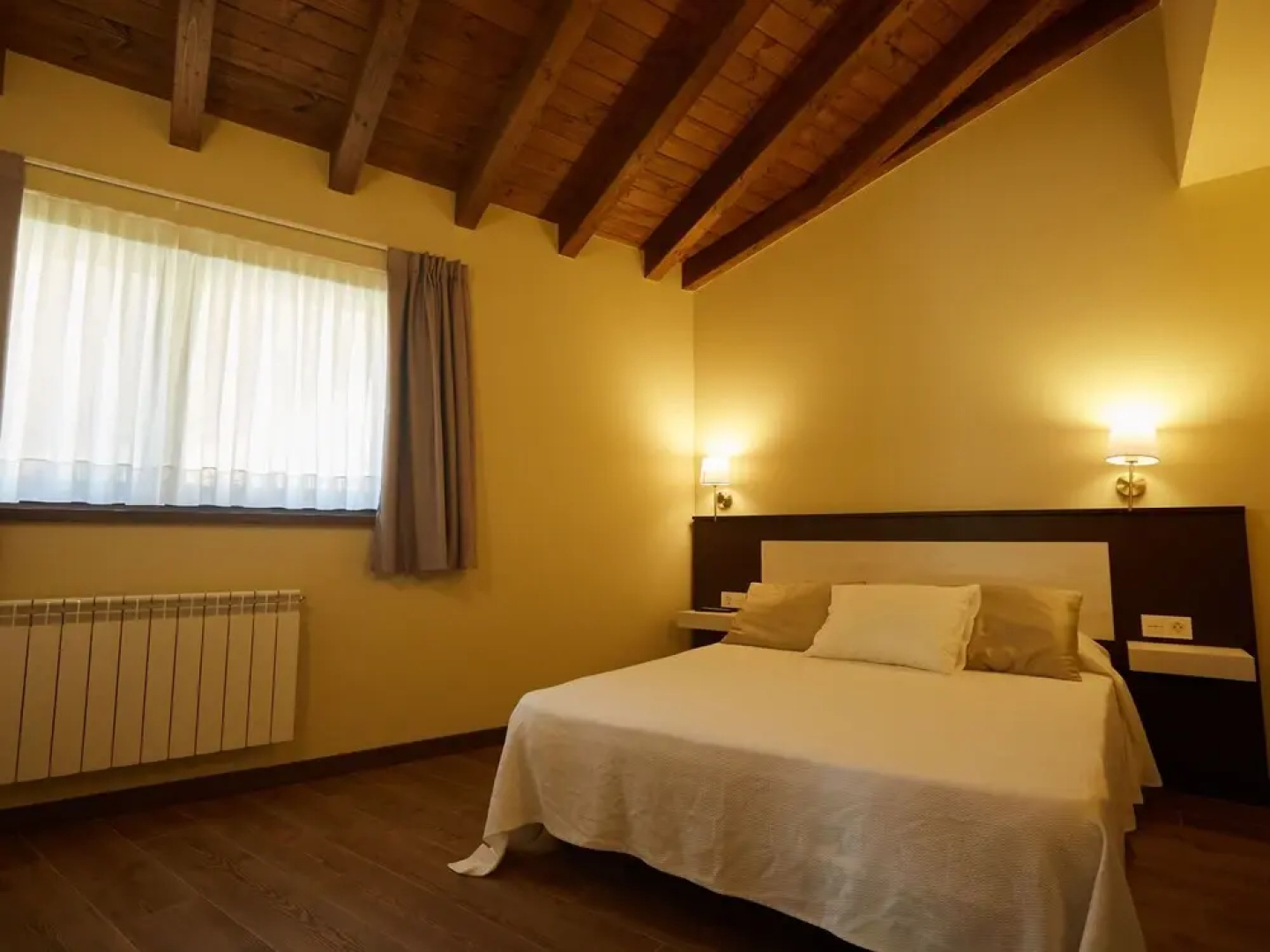 Rural Apartment in Parres Overlooking a Magnificent View
