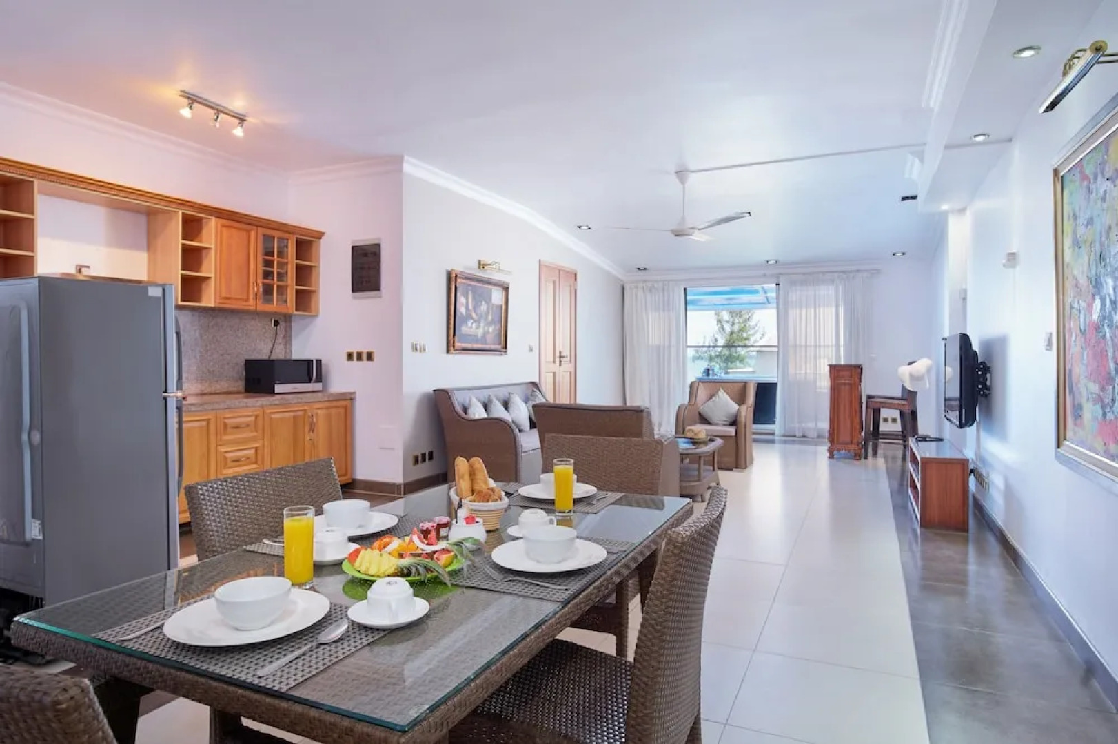 BurNas Beach & Apartments