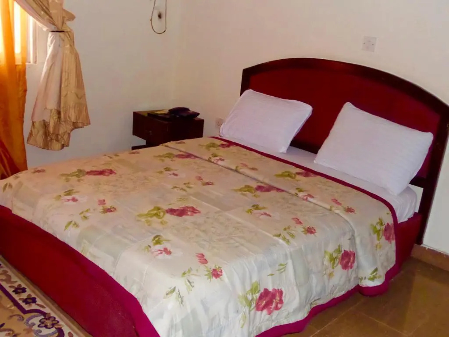 Peninsula Resort LTD