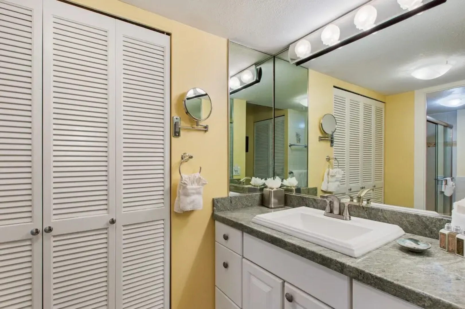 Mahana by KBM Hawaii Luxury Vacations