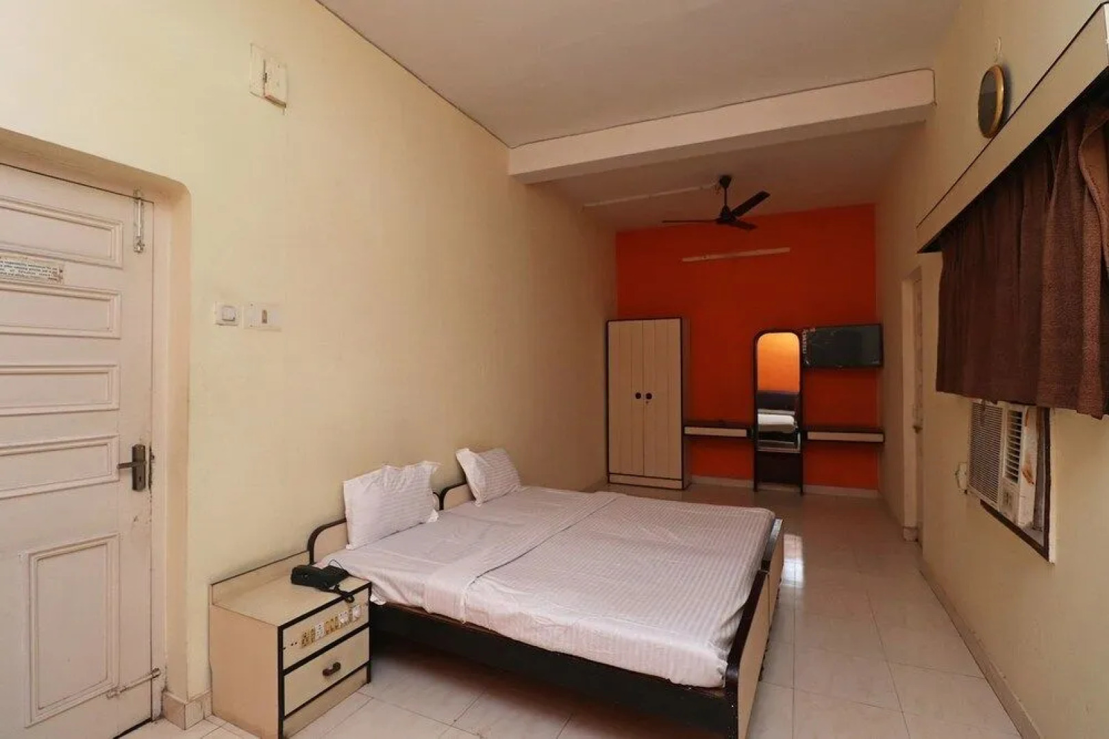 OYO Flagship 37028 Hotel Sheela