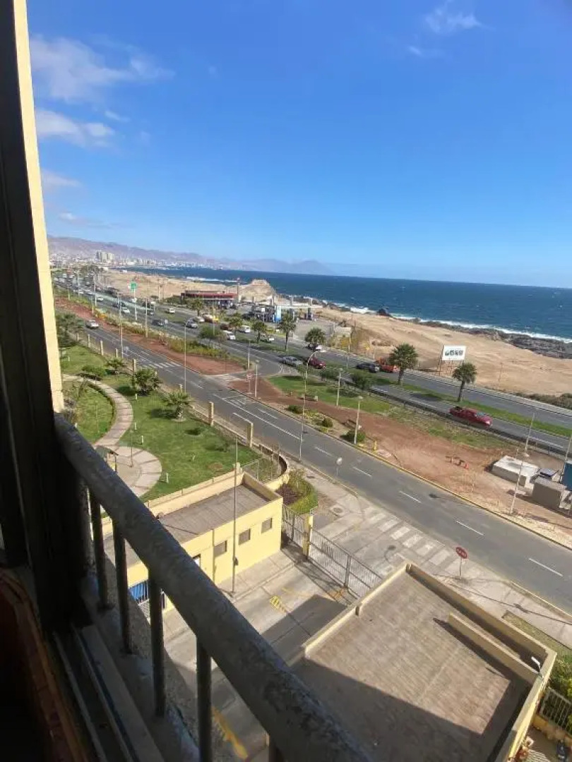 Depto piso 6 frente al mar