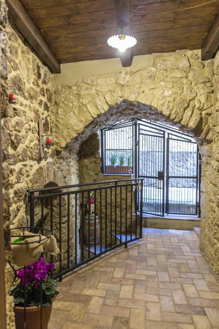 Apartment With one Bedroom in Arce, With Wonderful City View, Balcony and Wifi