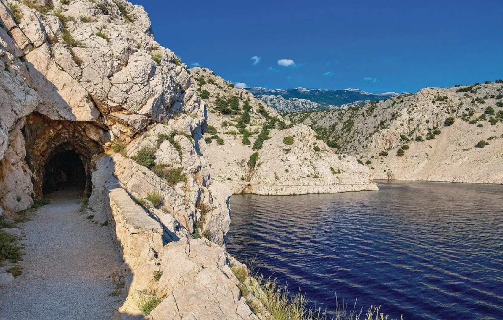 Stunning Home in Jablanac With Wifi and 1 Bedrooms