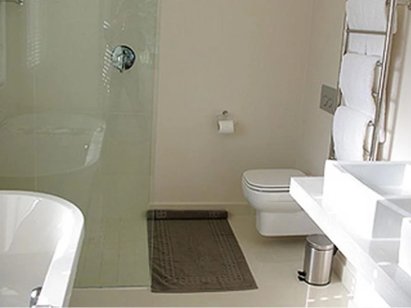 Kowie River Guest House