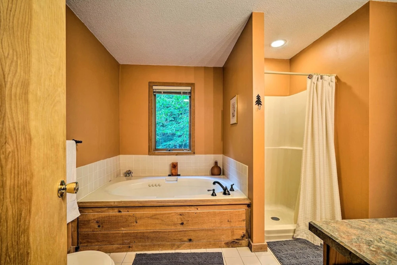 Spacious Dover Home w/ Sauna < 5 Miles to Ski!