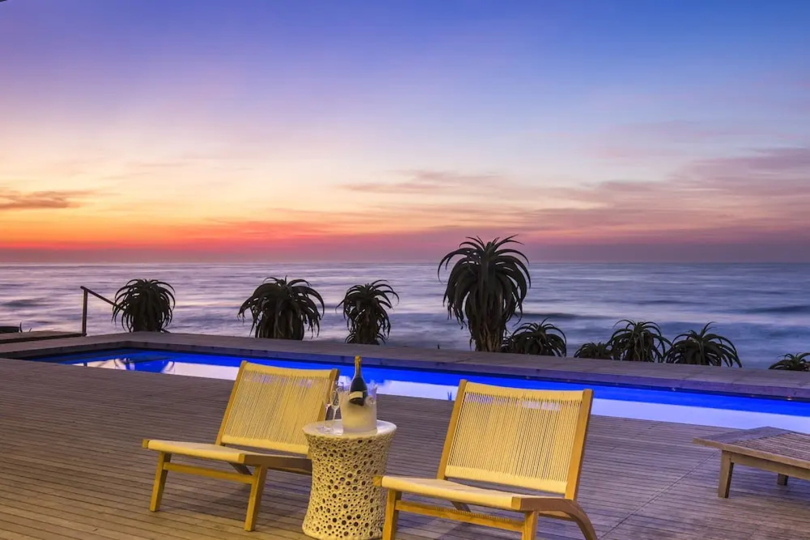 Dolphin Coast YOLO Spaces – Beach House Villa