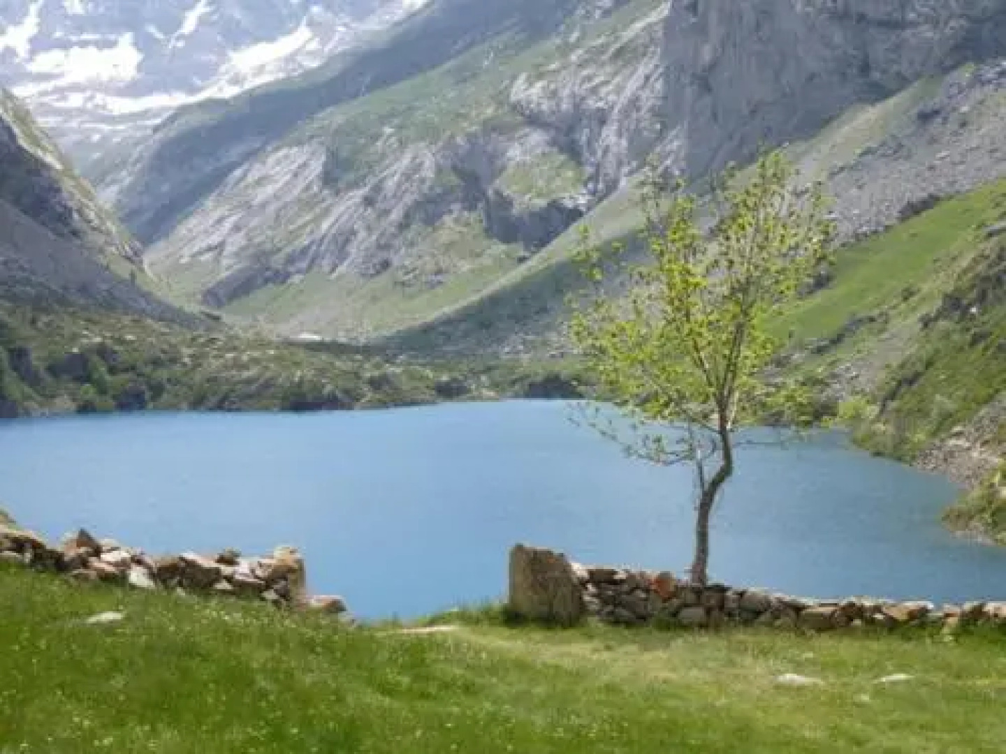 Apartment Appartement Avec Mezzanine, 8 Couchages, Proche Centre Bareges