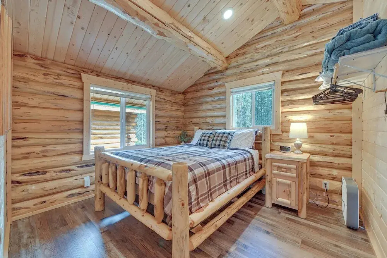 Soldotna Fisherman's Cabin ~ 6 Mi to Kenai River