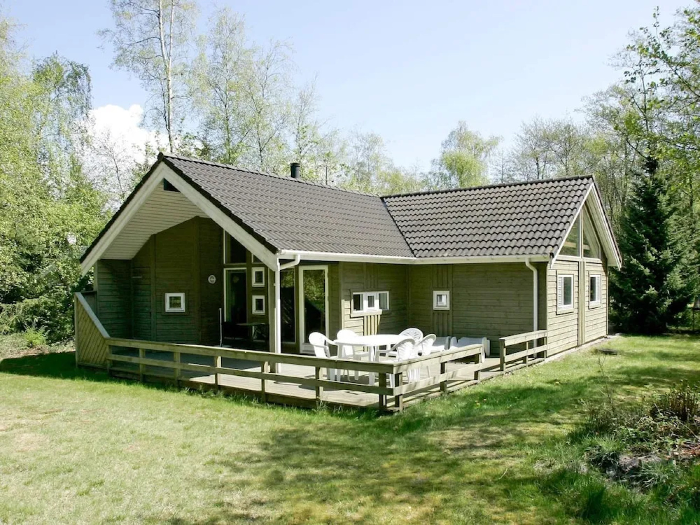 Cozy Holiday Home in Aakirkeby near Beach