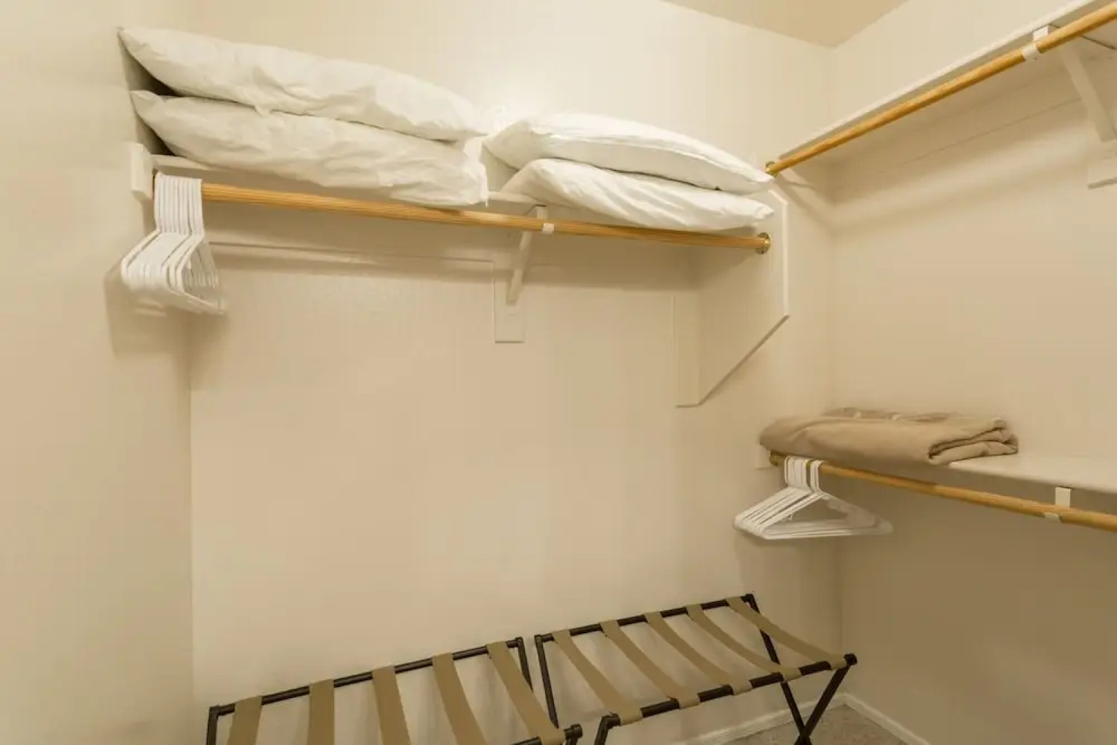 Blue's Retreat 3 Bedroom by Casago