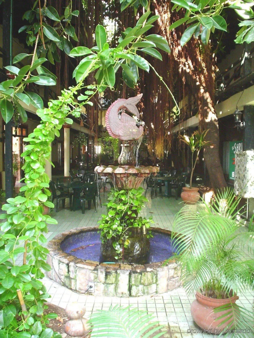 Hotel La Siesta Malecón