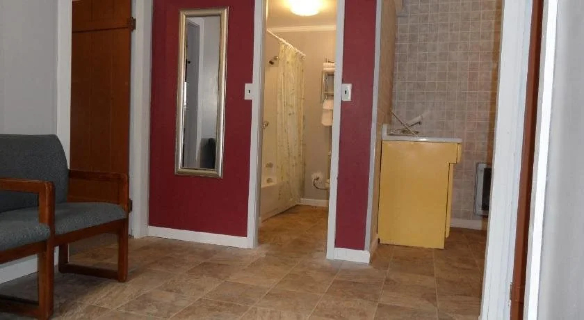 Seven Dwarfs Motel and Cabins