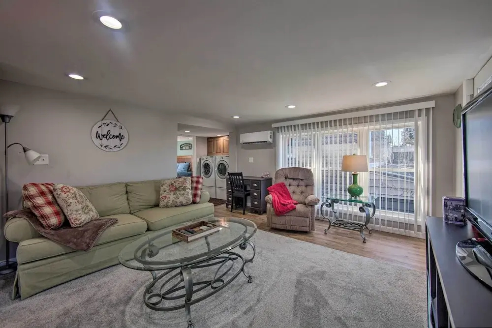 Central Hummelstown Apt: 4 Miles to Hershey Park!