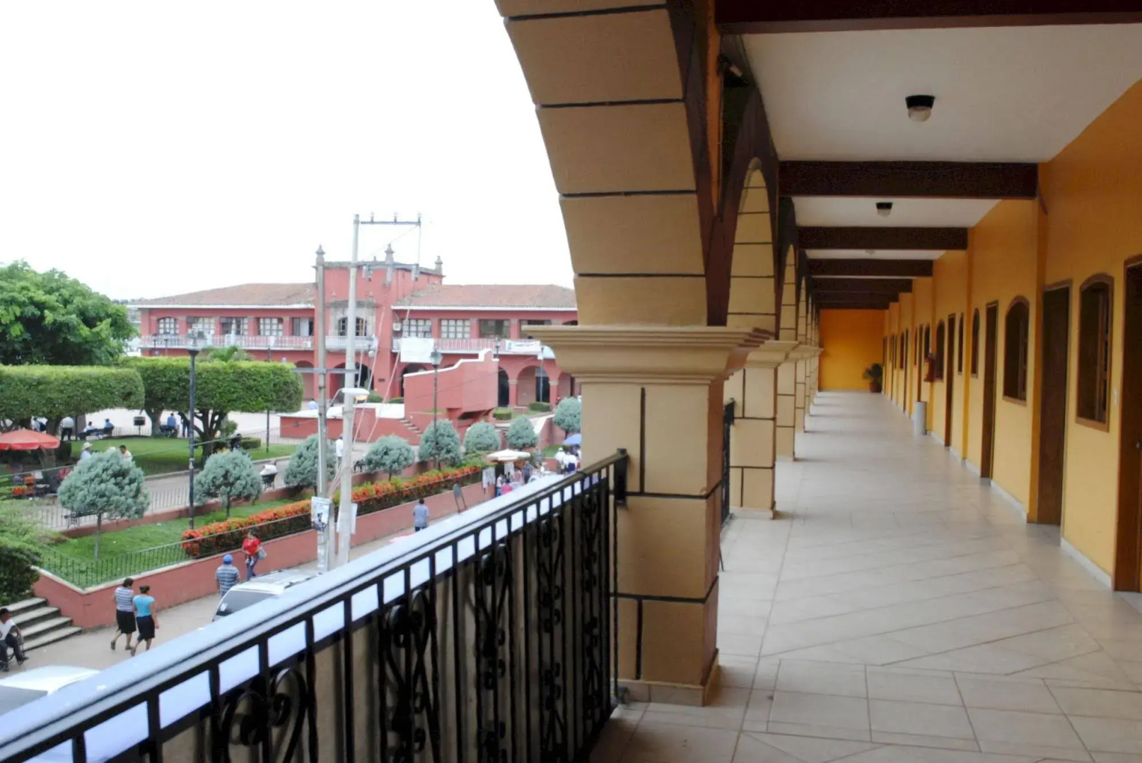 Hotel Arcos del Parque