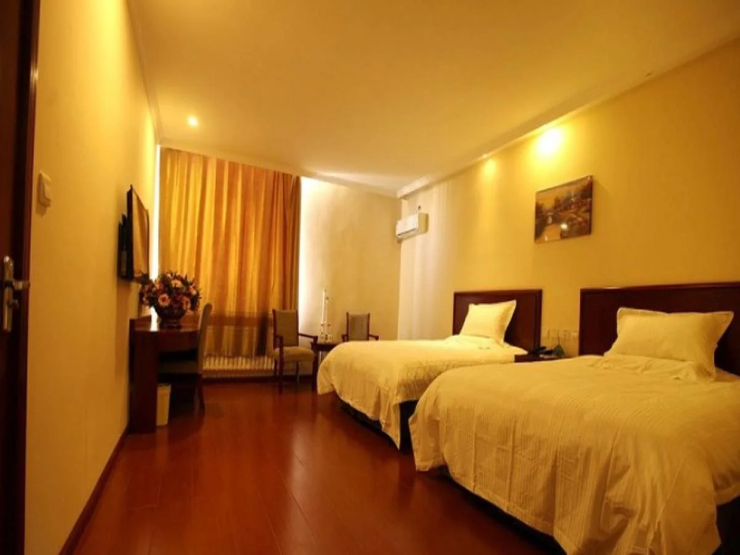 GreenTree Inn Neimenggu Tongliao Railway Station Jianguo Road Express Hotel