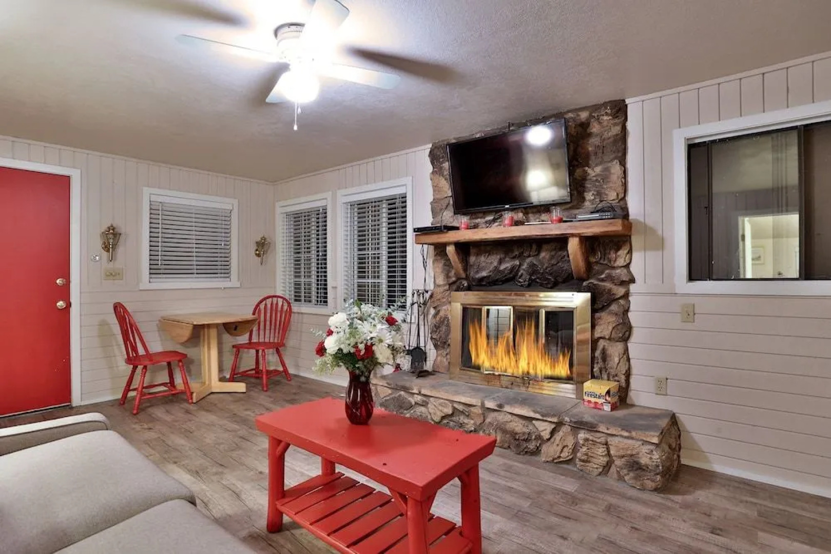 Alpenhorn Bed And Breakfast Inn