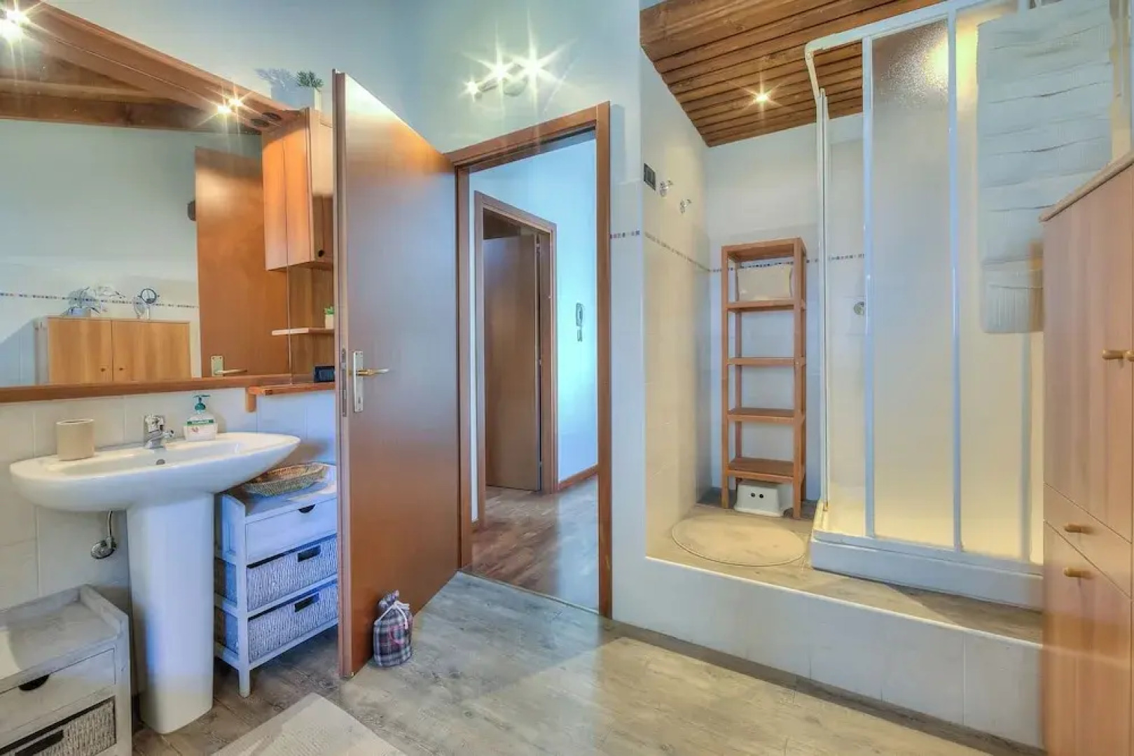 Miralago Lake View & Private Garden