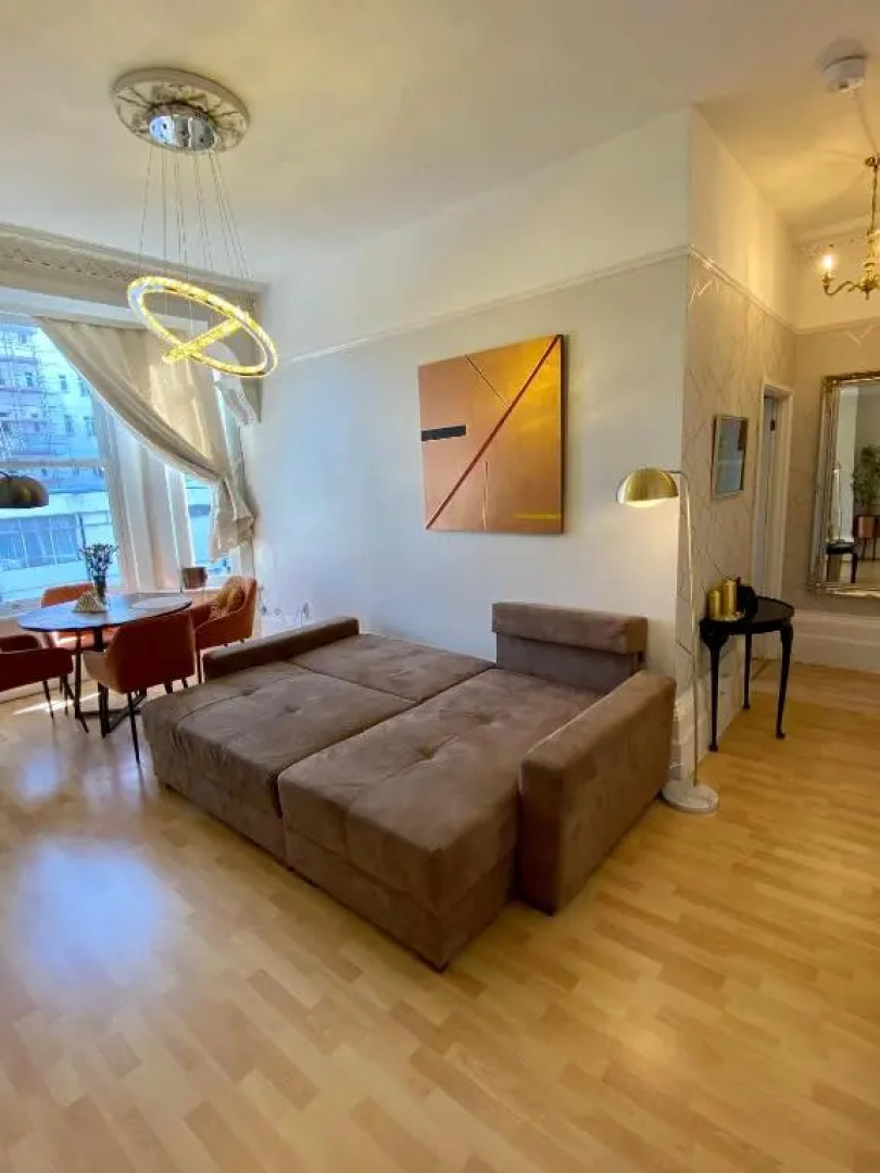 Ann Apartments opposite the Pier with sea view