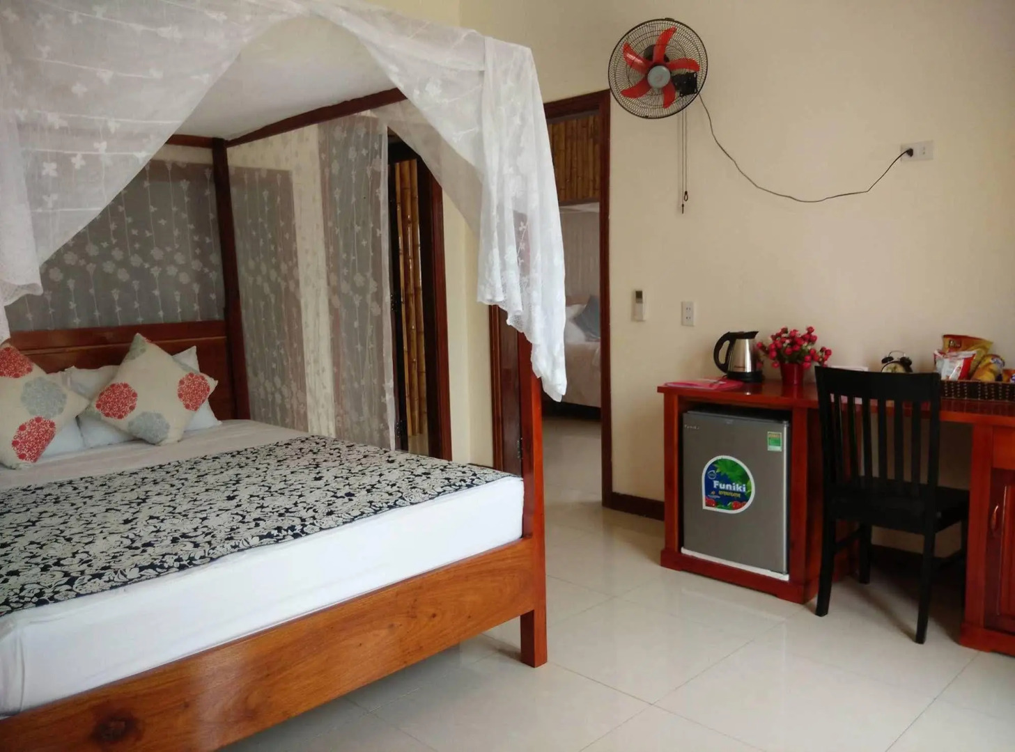 Phong Nha Lake House