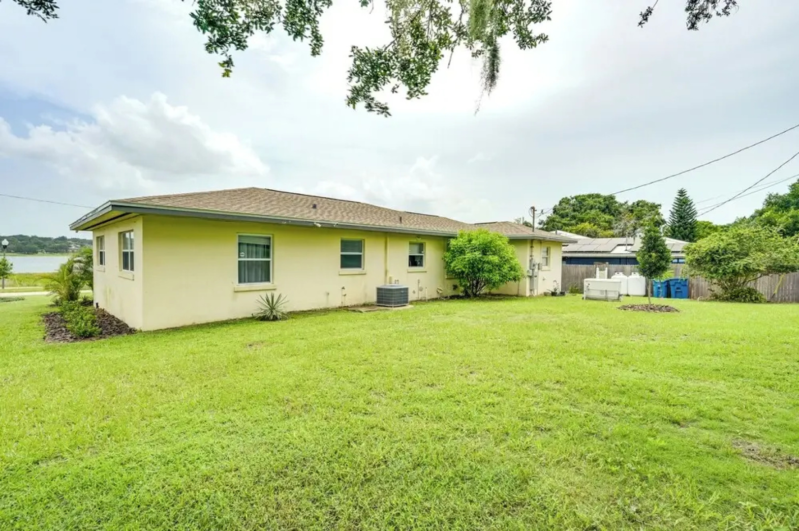 Sunny Lake Wales Getaway - 1 Mi to Downtown