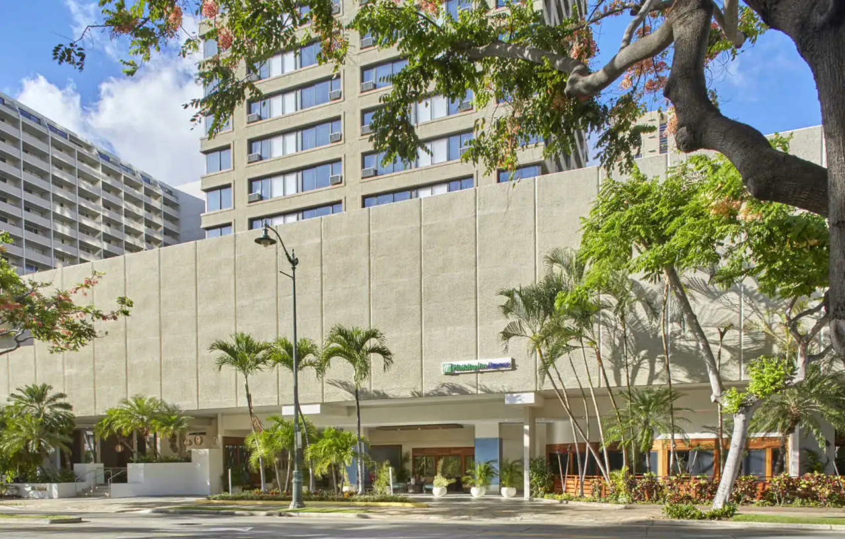 Holiday Inn Express Waikiki