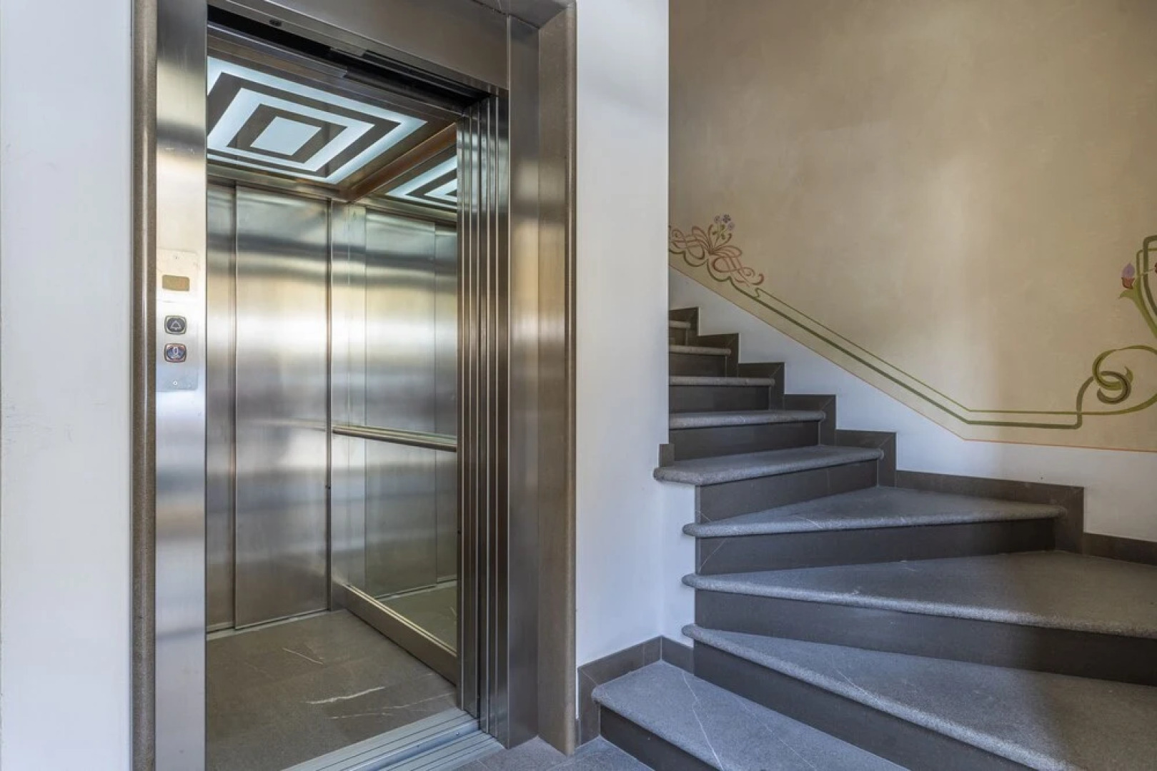 New Deal - APT with Terrace & Jacuzzi