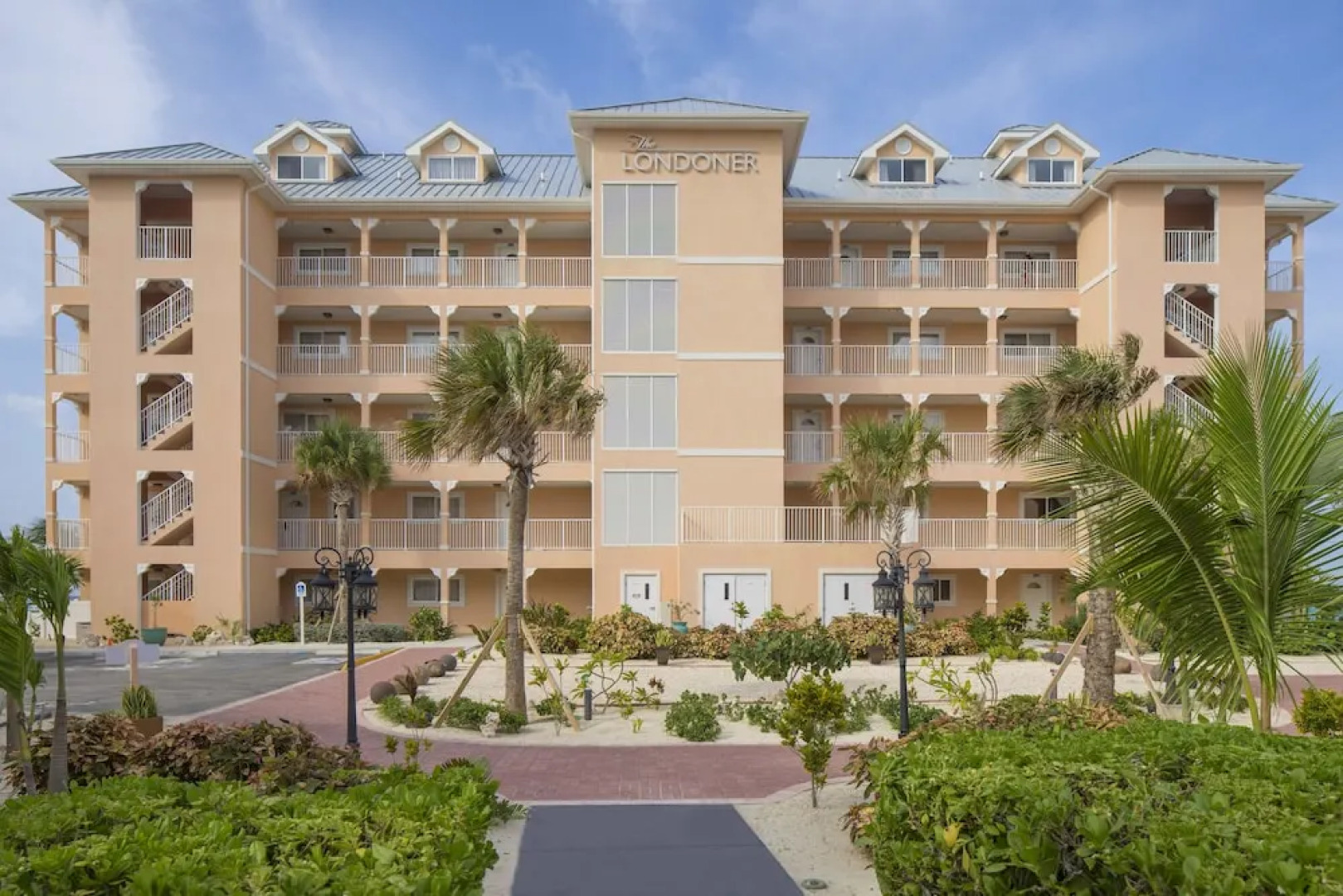 The Londoner At Morritt's Tortuga Club