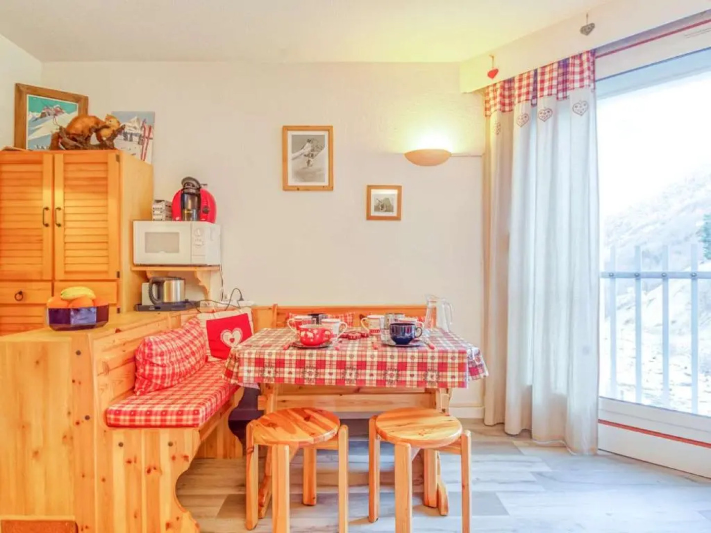 Appartement Barèges, 1 pièce, 4 personnes - FR-1-403-41