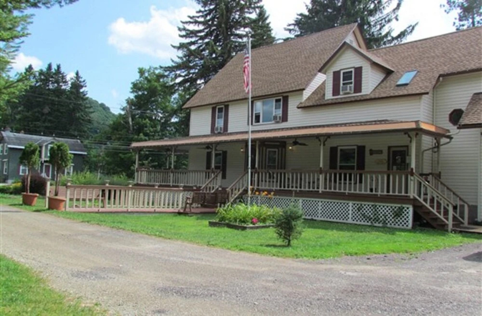 The Ilex Inn Bed & Breakfast