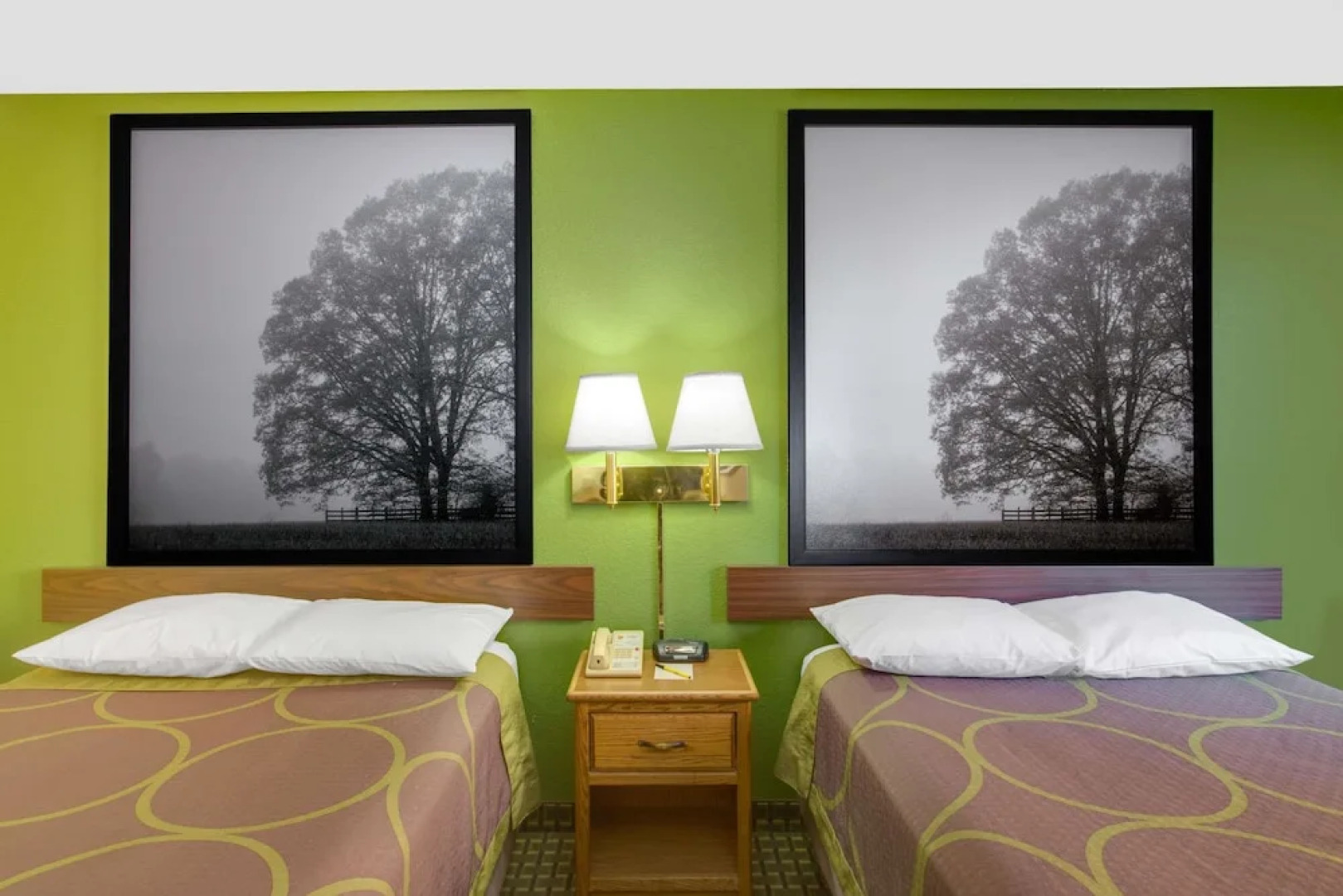 Super 8 By Wyndham Radford Va