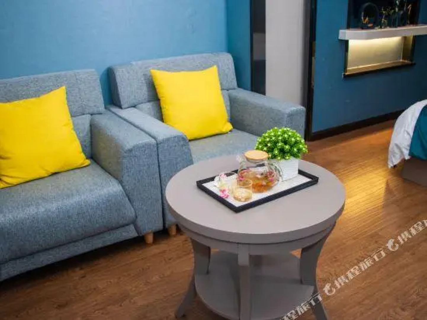 Xiangshan Holiday Hotel