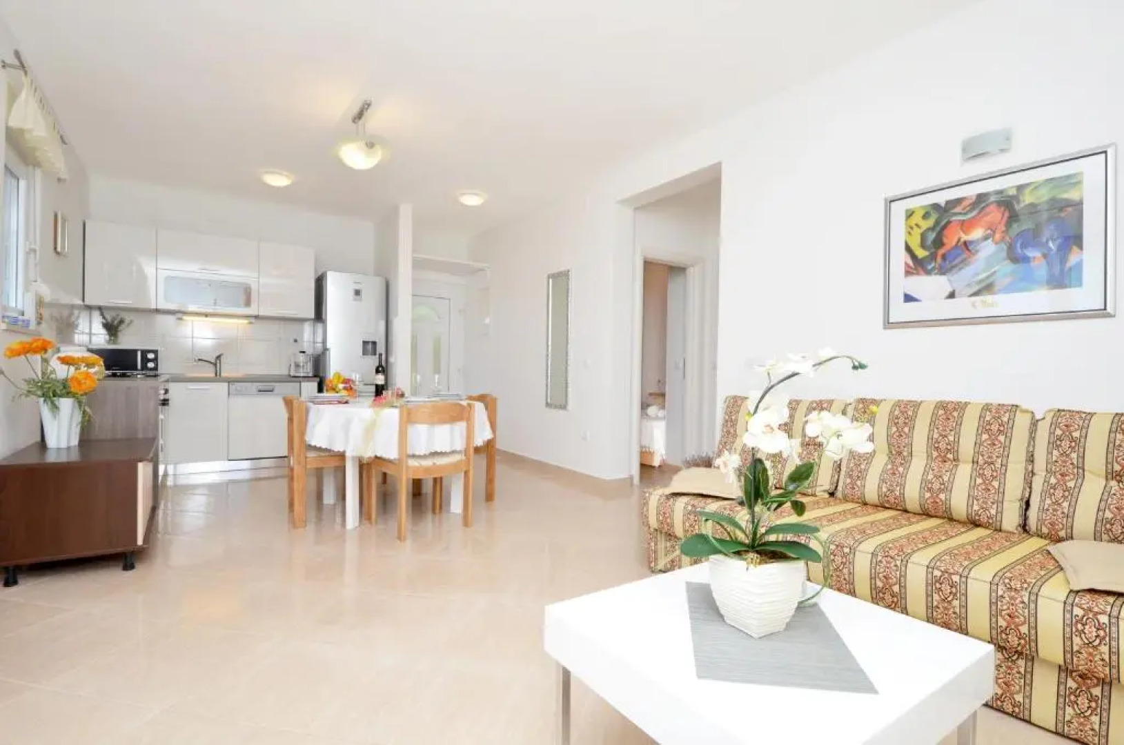 Holiday Home Paradiso