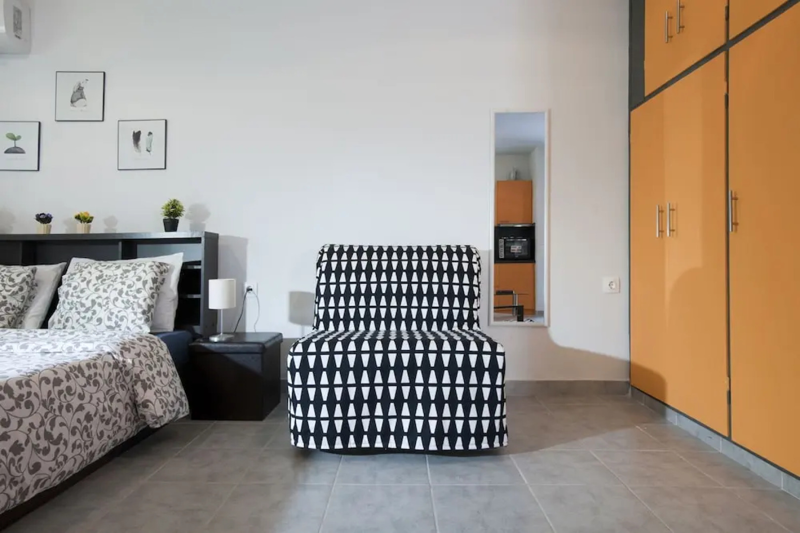 Cozy Fully Renovated Studio in Holargos