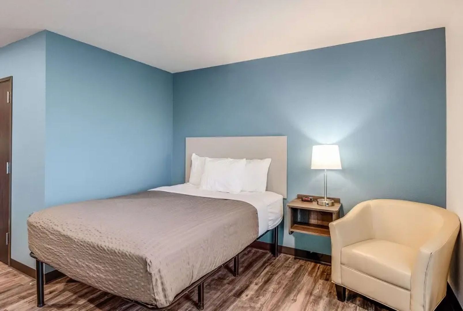 Woodspring Suites  West Des Moines