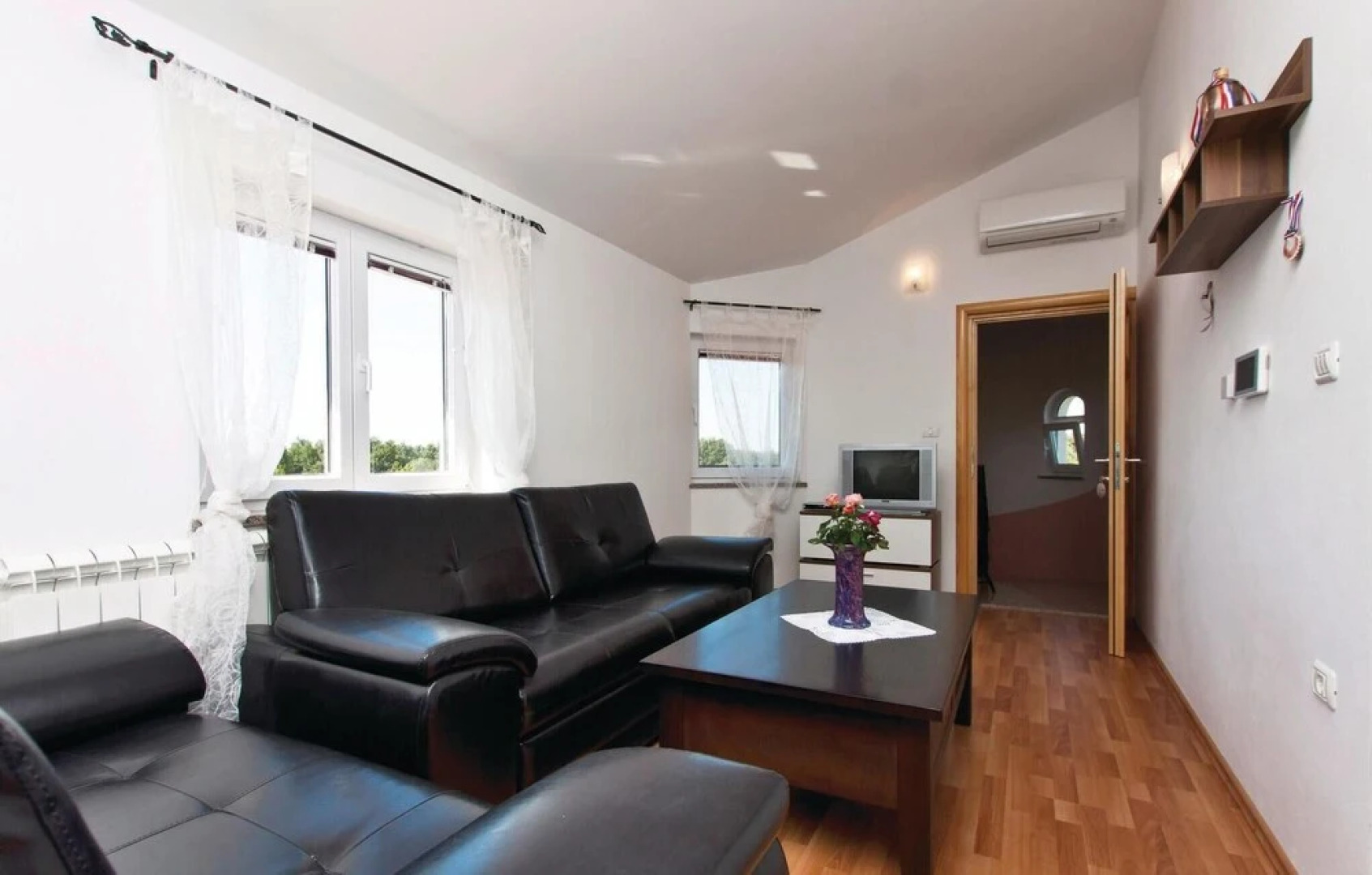 Nice Home in Pula With Sauna, Wifi and 8 Bedrooms