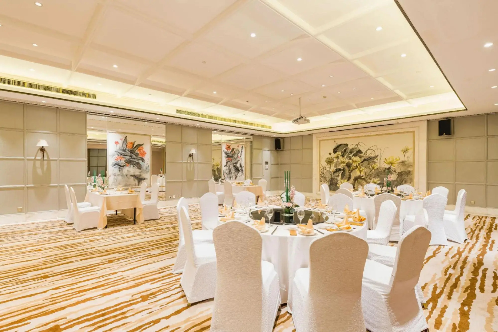 S & N International Hotel Linhai