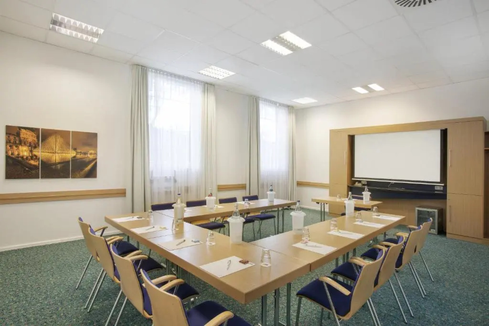 Holiday Inn Express Frankfurt Airport by IHG