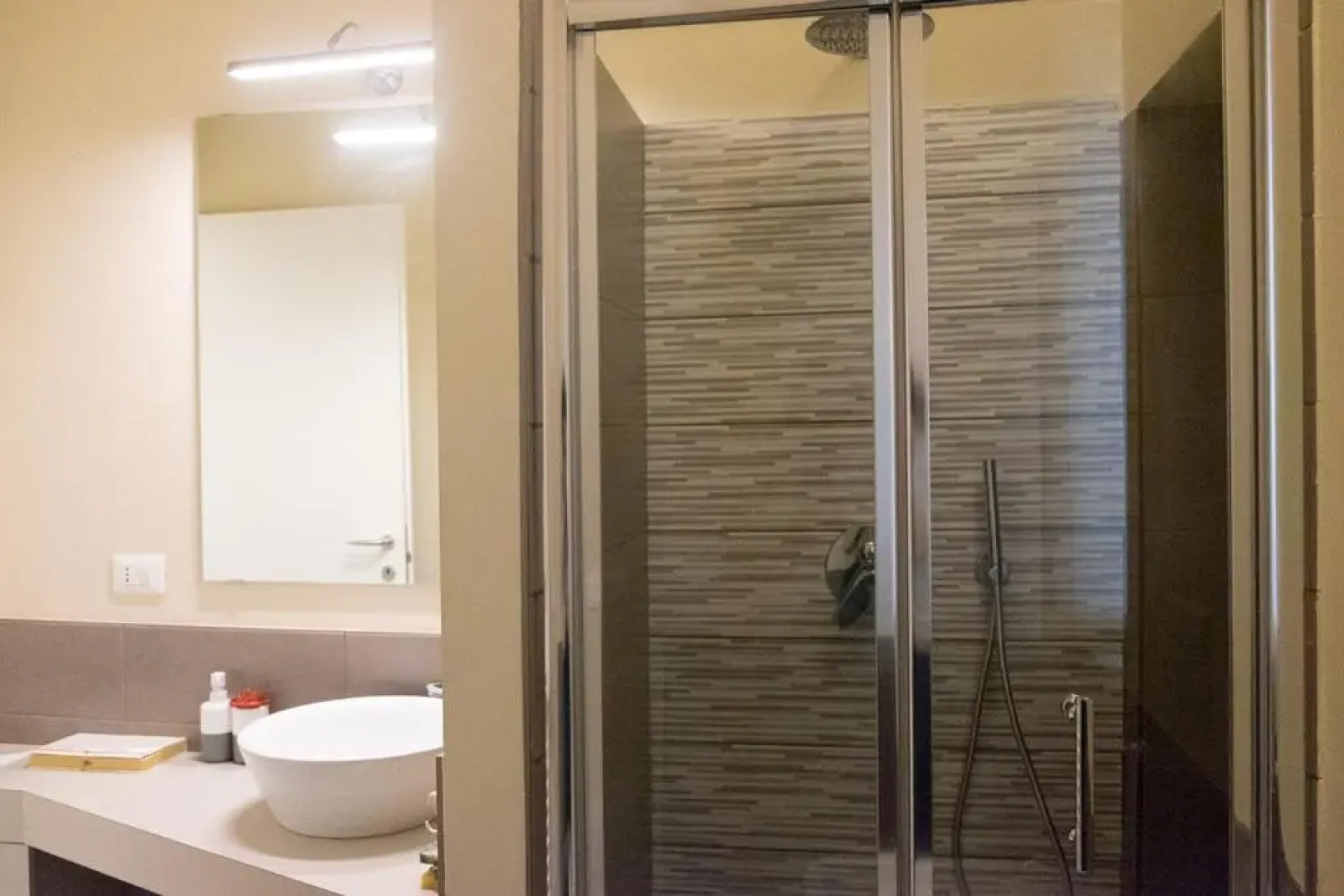 Bilocale vicino Stazione CIR 00015