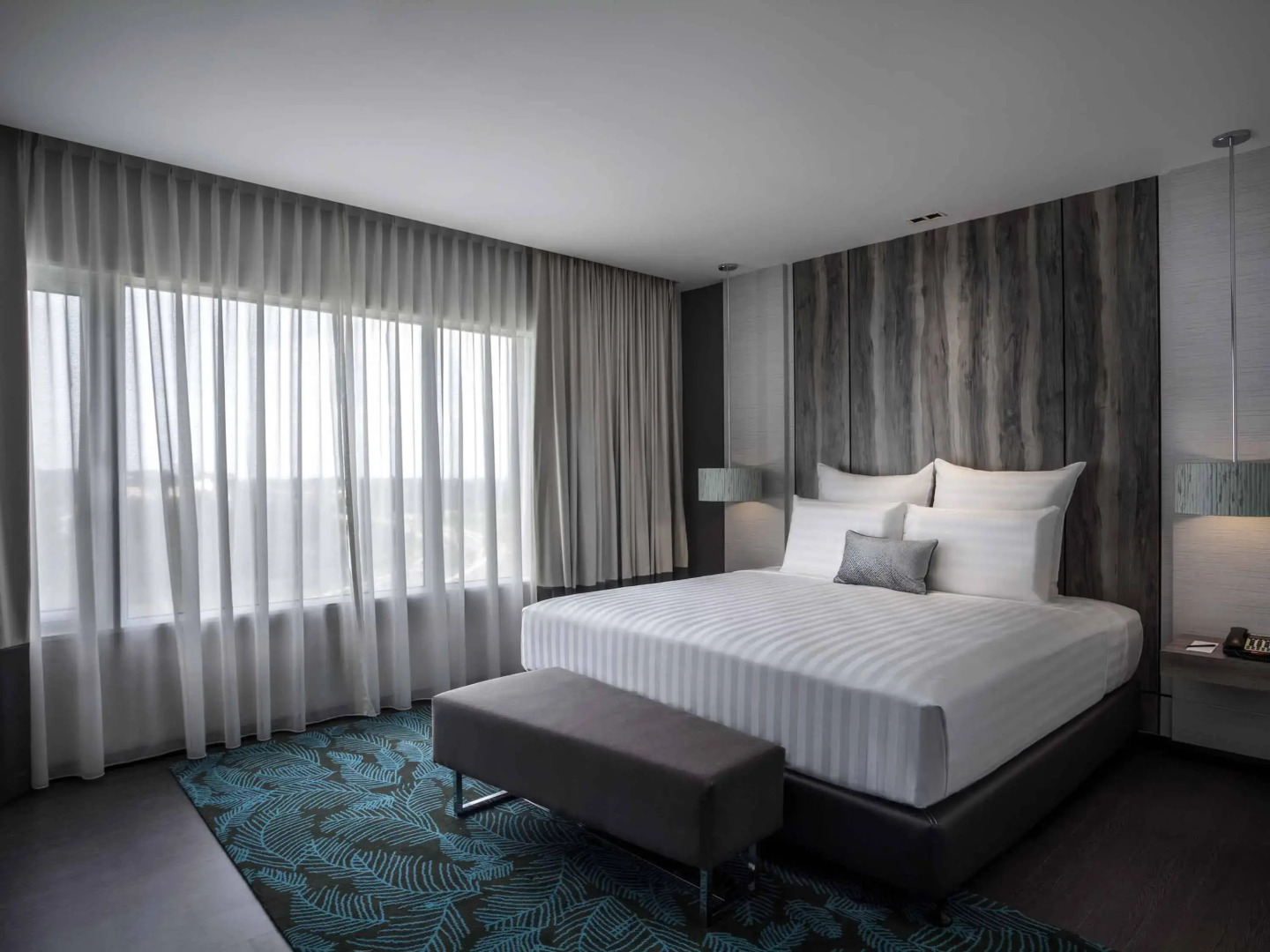 Pullman Miri Waterfront