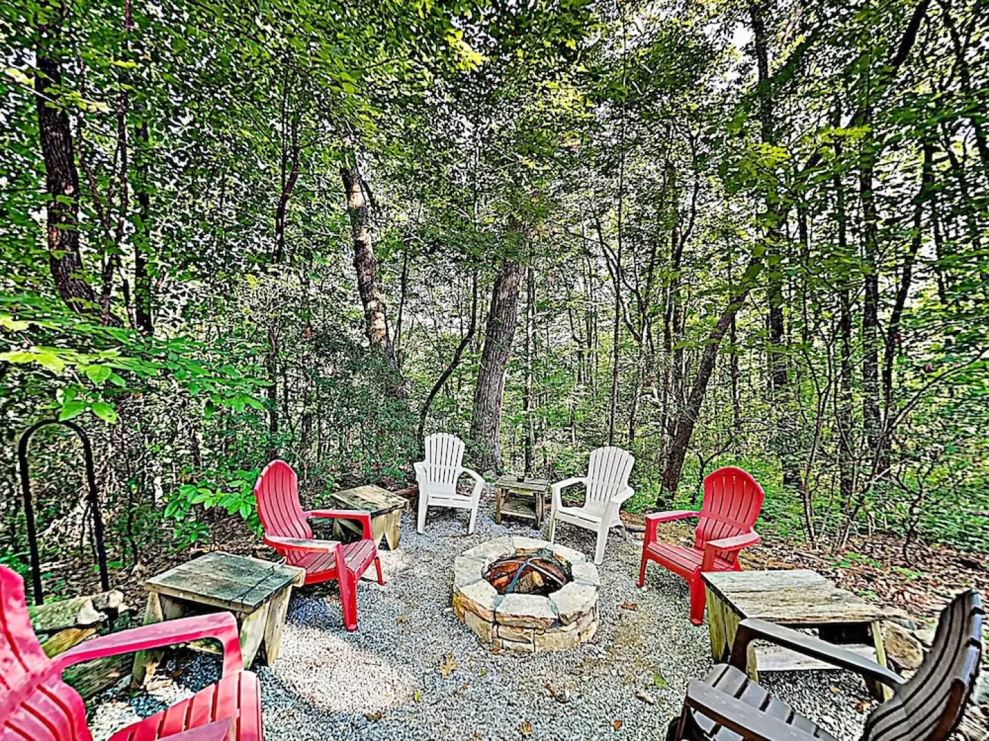 New Listing! Mountain Laurel Lodge W/ Hot Tub 5 Bedroom Home