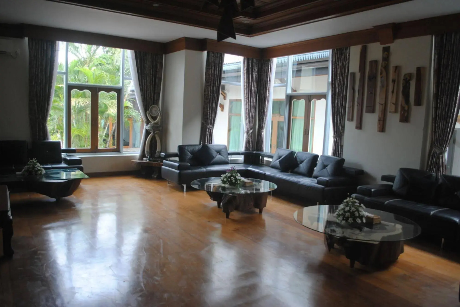 Myitkyina Plam Spring Resort Hotel