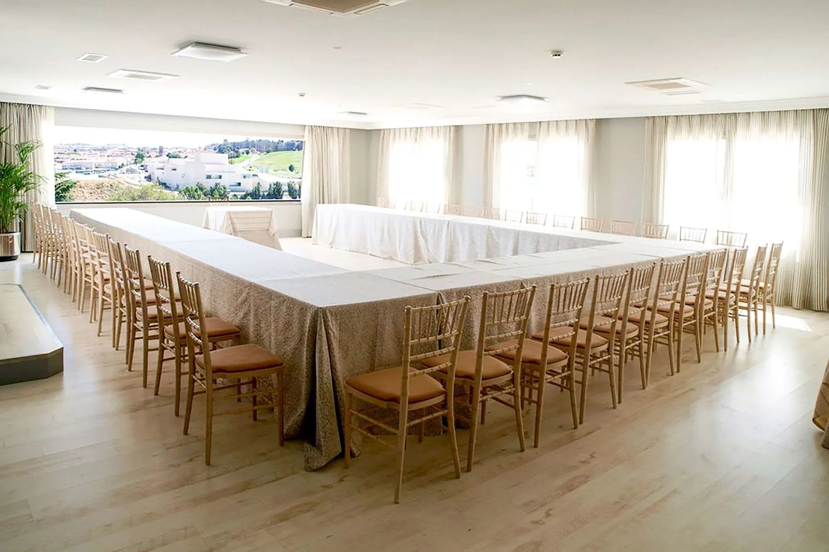 Hotel Sercotel Cuatro Postes